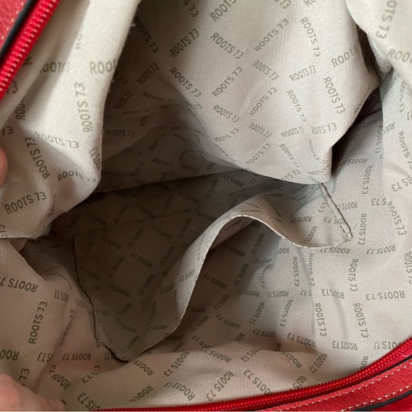 Roots Shoulder Bag - Picture 14 of 16